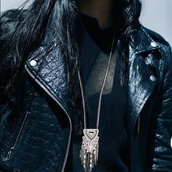 Stella & Dot Jewelry - Pendent Necklace